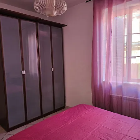 Casa Alessio, Luminosa, Centrale, Ad Un Passo Dal Mare