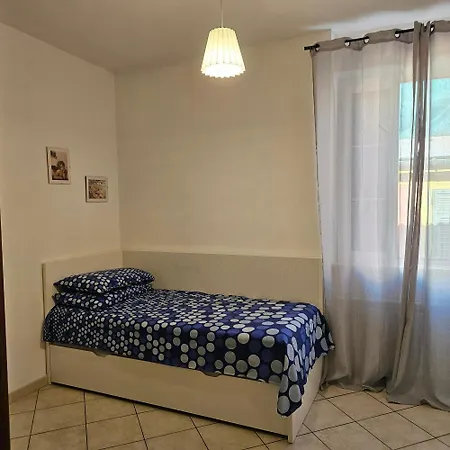 Casa Alessio, Luminosa, Centrale, Ad Un Passo Dal Mare 公寓 瓦拉泽