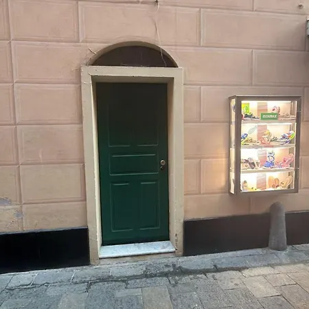 Casa Alessio, Luminosa, Centrale, Ad Un Passo Dal Mare Apartamento Varazze