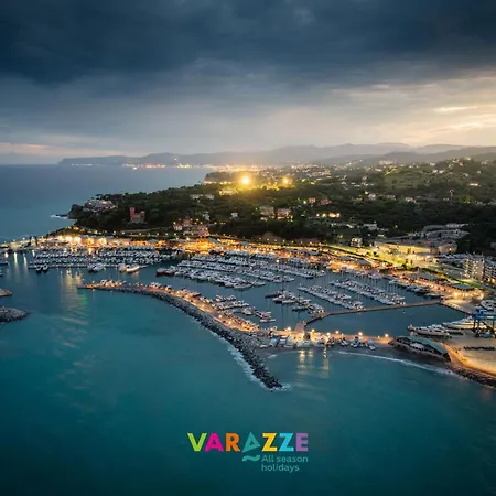 Apartamento Casa Alessio, Luminosa, Centrale, Ad Un Passo Dal Mare Varazze